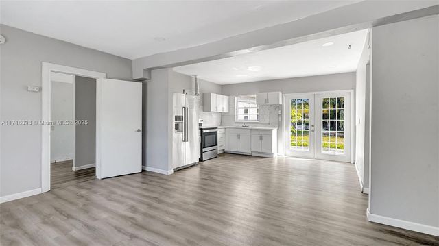 1240 SW 32nd Ave, Fort Lauderdale, FL 33312