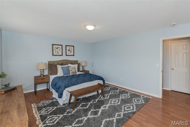 1324 Summergate Parkway, St Charles, MO 63303