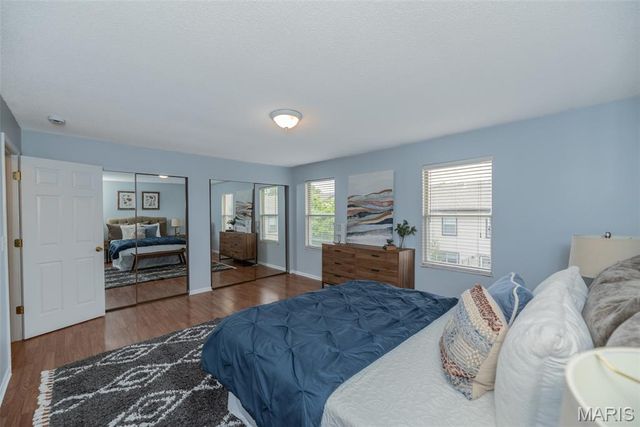 1324 Summergate Parkway, St Charles, MO 63303