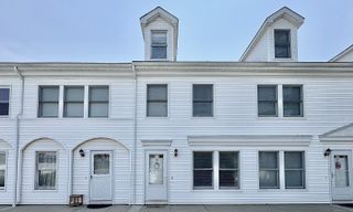 279 New Haven Avenue APT E, Milford, CT 06460
