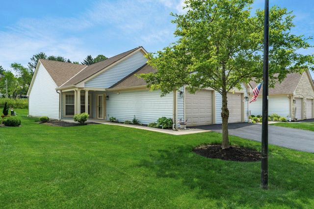 124 Oak Creek Place, Gahanna, OH 43230
