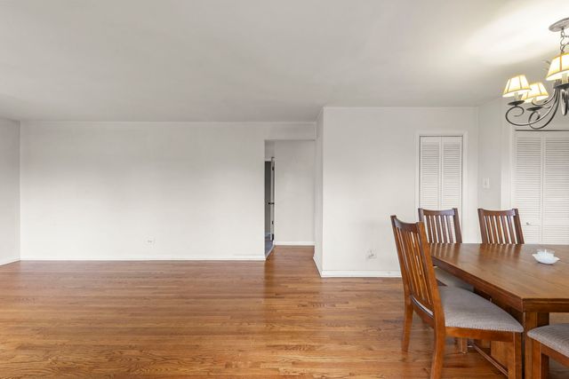 70 E Craig Drive, Chicago Heights, IL 60411