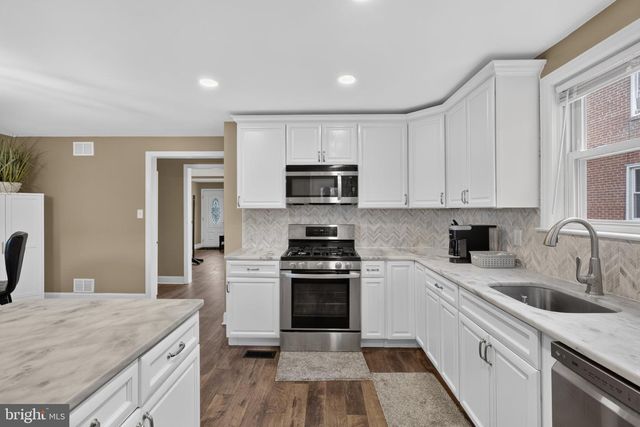 202 N BANCROFT PKWY, Wilmington, DE 19805