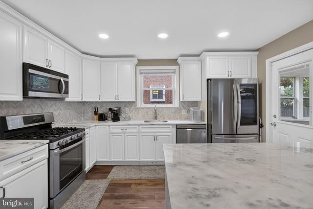 202 N BANCROFT PKWY, Wilmington, DE 19805