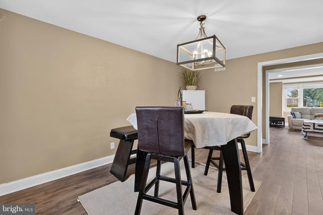 202 N BANCROFT PKWY, Wilmington, DE 19805