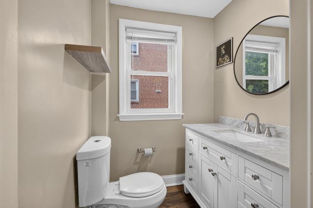 202 N BANCROFT PKWY, Wilmington, DE 19805