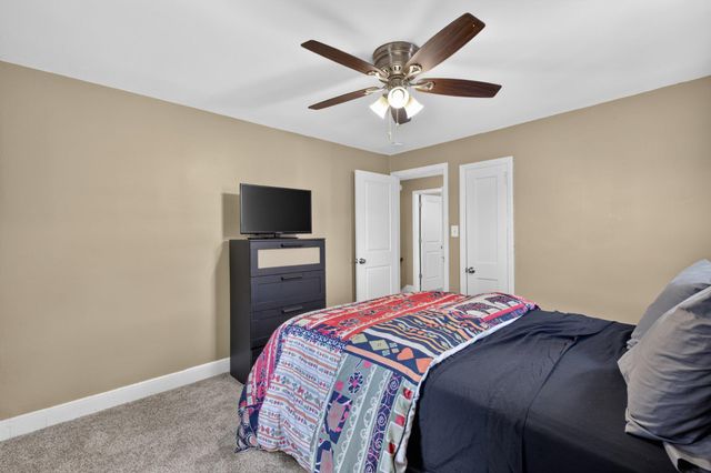 202 N BANCROFT PKWY, Wilmington, DE 19805
