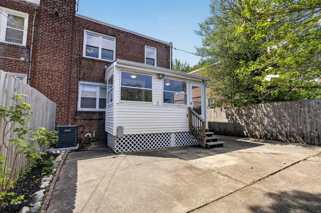 202 N BANCROFT PKWY, Wilmington, DE 19805