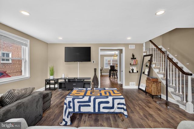202 N BANCROFT PKWY, Wilmington, DE 19805