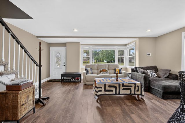 202 N BANCROFT PKWY, Wilmington, DE 19805