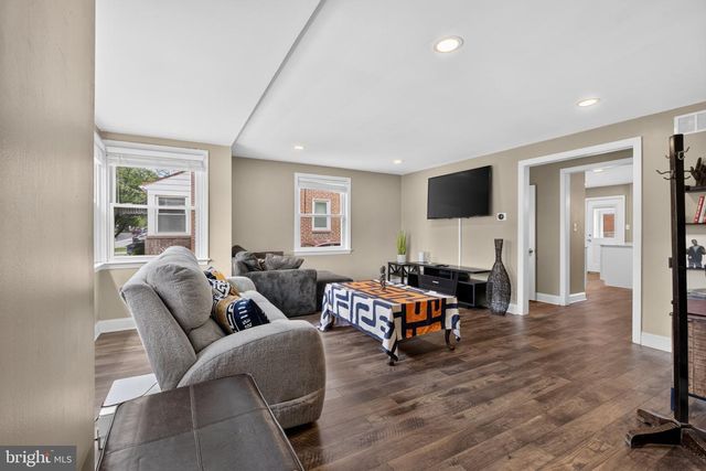 202 N BANCROFT PKWY, Wilmington, DE 19805