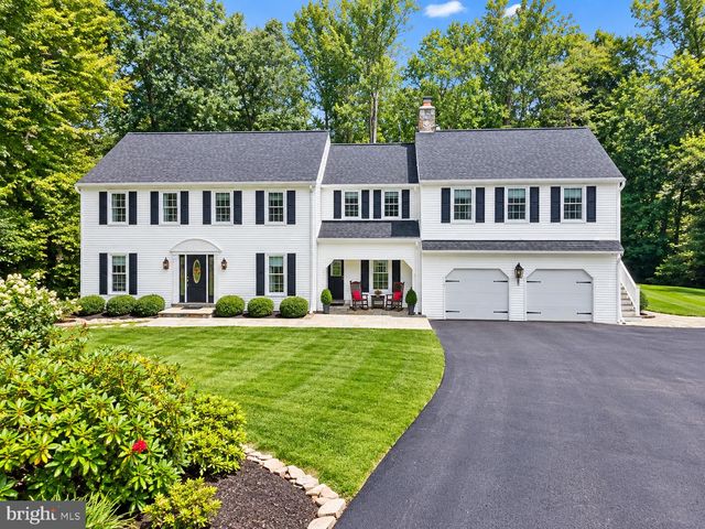4750 WELLESLEY DR, Woodbridge, VA 22192