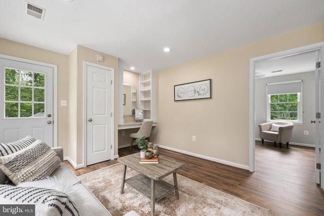 4750 WELLESLEY DR, Woodbridge, VA 22192