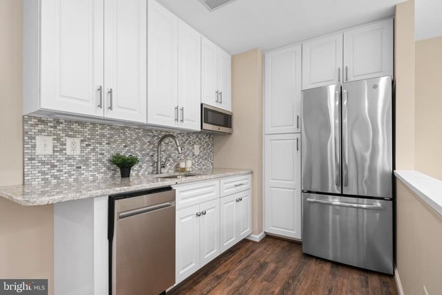 4750 WELLESLEY DR, Woodbridge, VA 22192