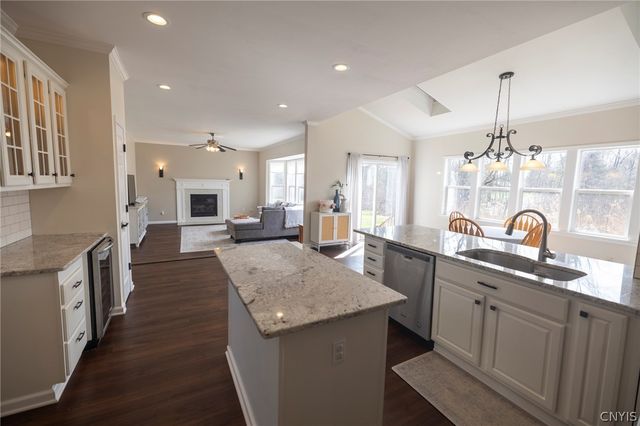 6298 Alabama Path, Cicero, NY 13039