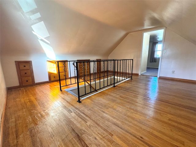 3336 EAST Avenue, Erie, PA 16504