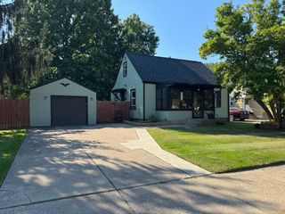 3336 EAST Avenue, Erie, PA 16504