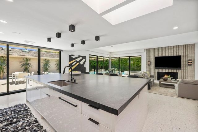 133 Columbia Drive, Rancho Mirage, CA 92270