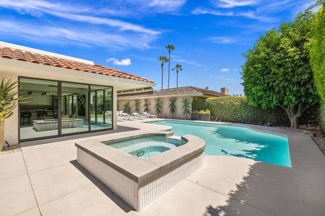 133 Columbia Drive, Rancho Mirage, CA 92270