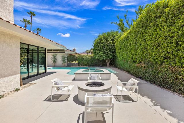 133 Columbia Drive, Rancho Mirage, CA 92270