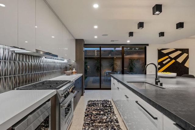 133 Columbia Drive, Rancho Mirage, CA 92270