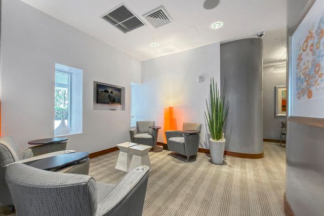 2831 N Ocean Boulevard 303n, Fort Lauderdale, FL 33308