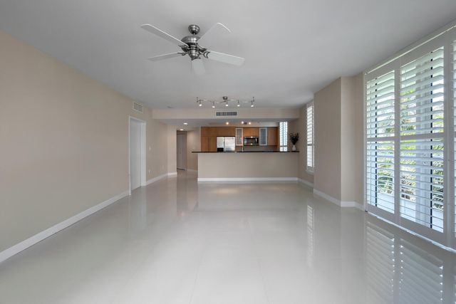 2831 N Ocean Boulevard 303n, Fort Lauderdale, FL 33308