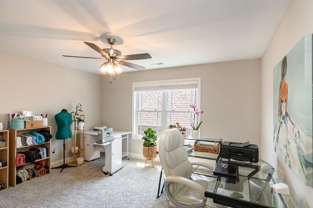 513 Summit View Cir, Clarksville, TN 37043