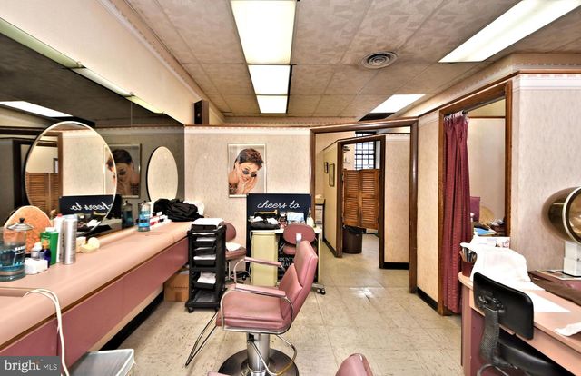 46 RITTENHOUSE PL, Ardmore, PA 19003