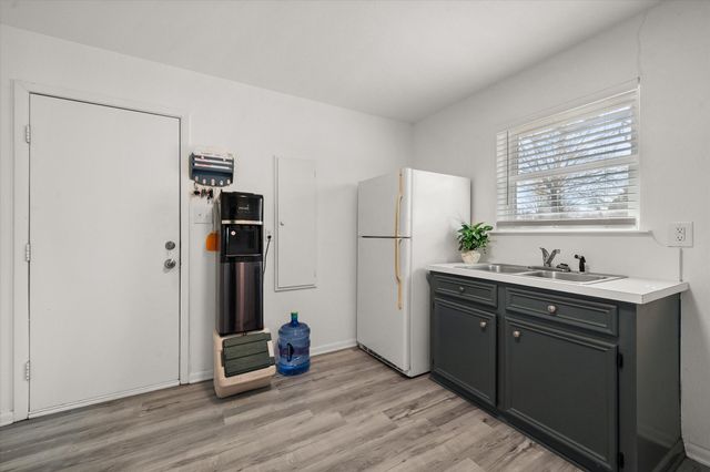 14010 Whatley Drive, Streetman, TX 75859