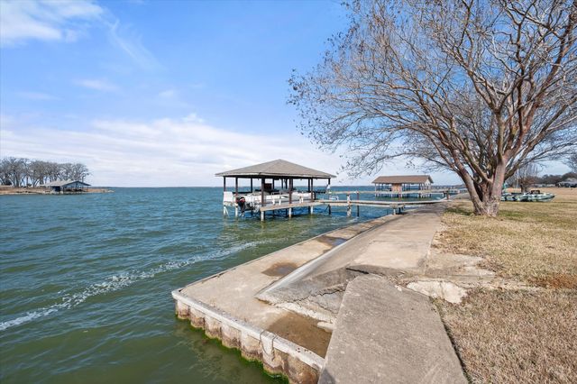 14010 Whatley Drive, Streetman, TX 75859