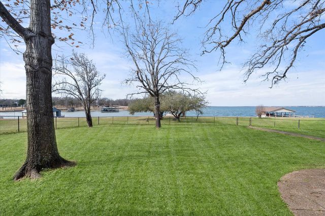 14010 Whatley Drive, Streetman, TX 75859