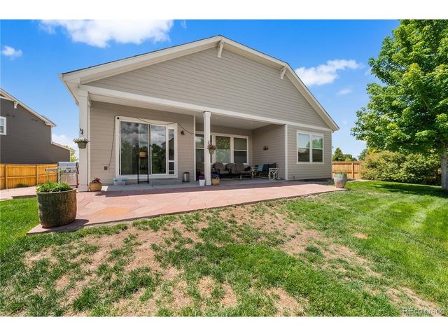 768 Sandpoint Dr, Longmont, CO 80504