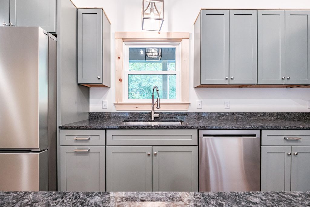 27 Powhatan Road, Otisfield, ME 04270 — photo 5