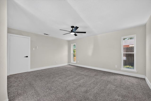 1450 Juniper Lane, Lewisville, TX 75077