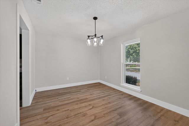 1450 Juniper Lane, Lewisville, TX 75077