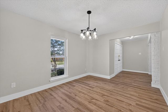 1450 Juniper Lane, Lewisville, TX 75077