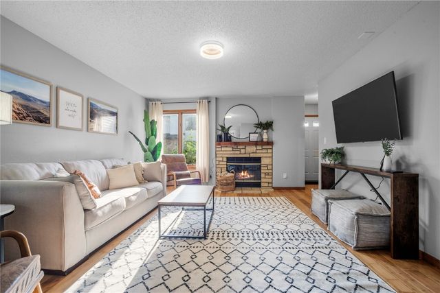 1207 Cambria, Iowa City, IA 52246