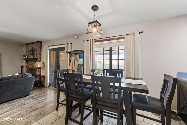 120 Berrybrook Drive, Broussard, LA 70518