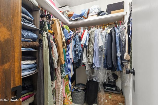 120 Berrybrook Drive, Broussard, LA 70518