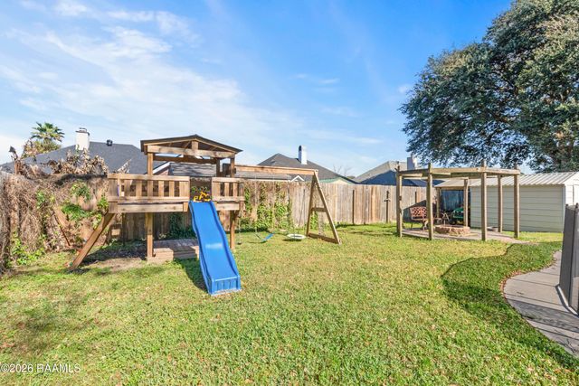 120 Berrybrook Drive, Broussard, LA 70518