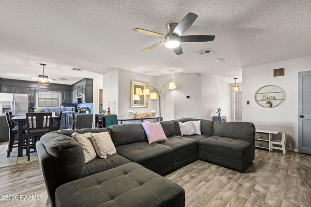 120 Berrybrook Drive, Broussard, LA 70518