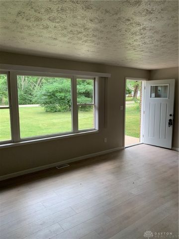 1285 Wallaby Drive, Beavercreek, OH 45432