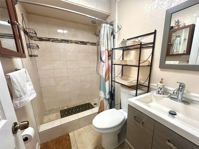 6100 Forest Hill Boulevard 101, West Palm Beach, FL 33415