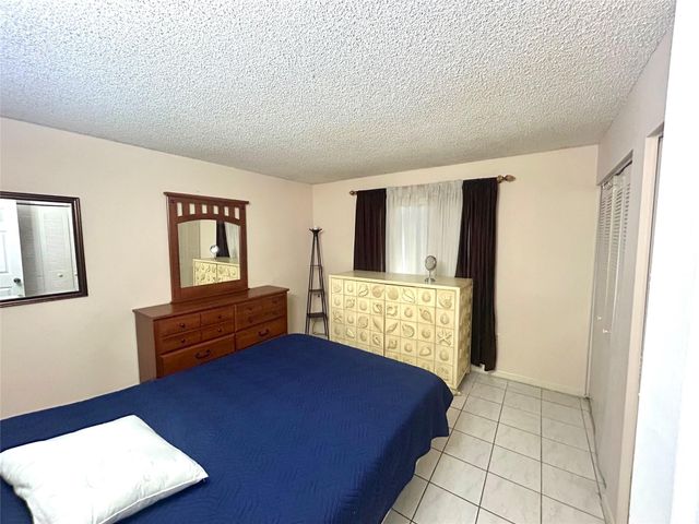 6100 Forest Hill Boulevard 101, West Palm Beach, FL 33415