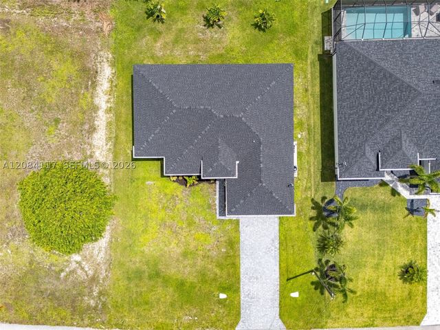 2305 NW 34 ave, Cape Coral, FL 33993