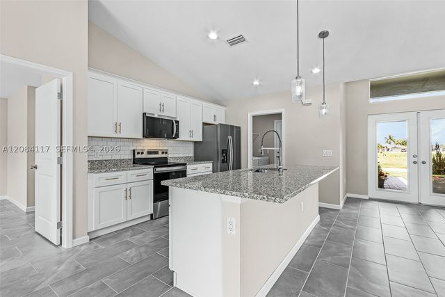 2305 NW 34 ave, Cape Coral, FL 33993