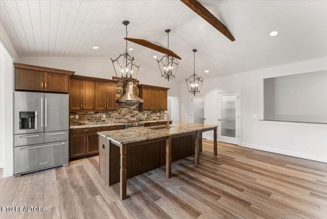 154 Saloli Way, Loudon, TN 37774