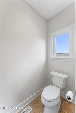 154 Saloli Way, Loudon, TN 37774