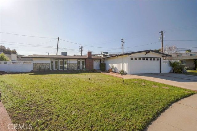 1049 N Macneil, San Fernando, CA 91340